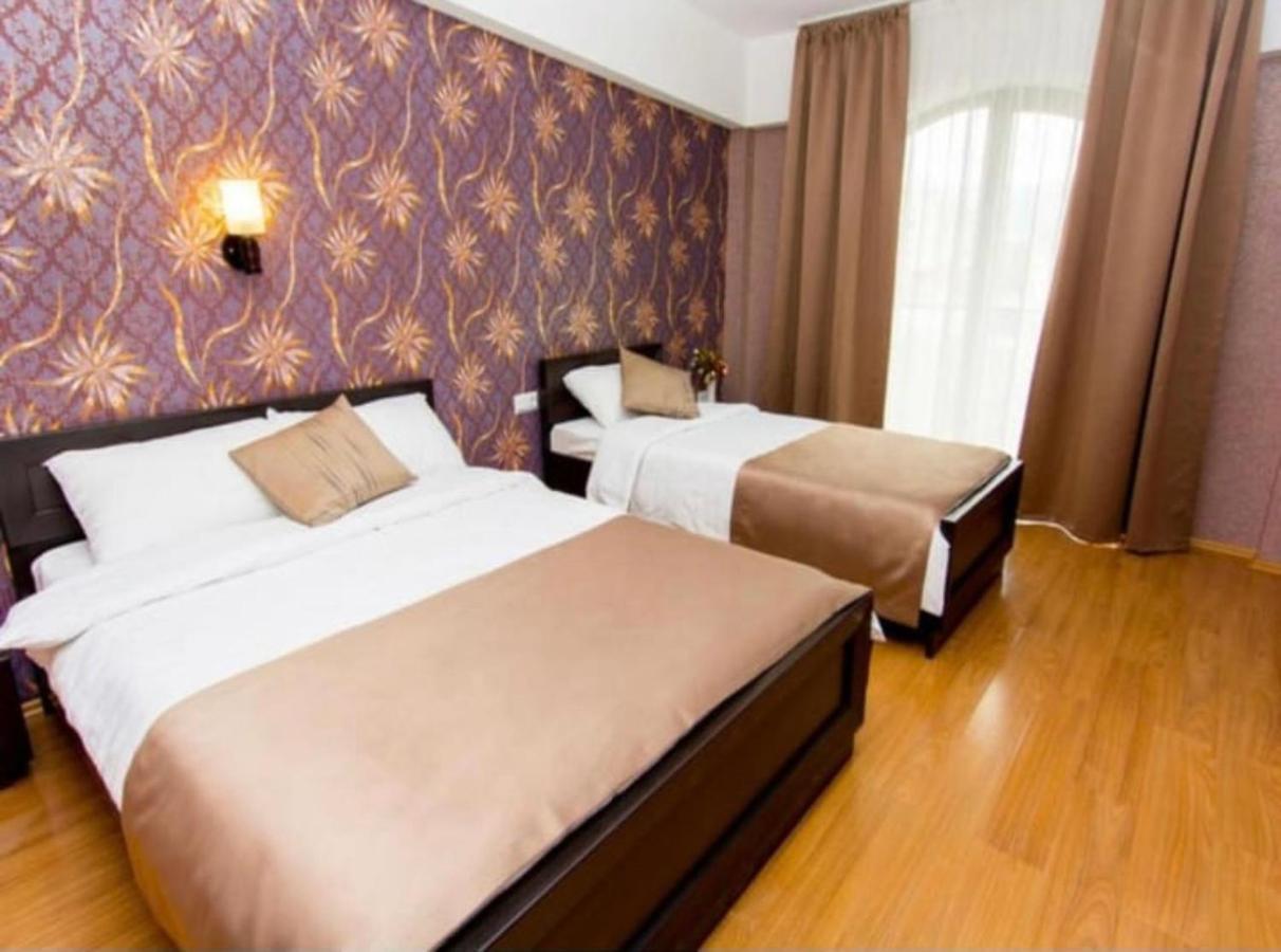- Granada - Boutique Hotel - Tbilisi - Dış mekan fotoğraf